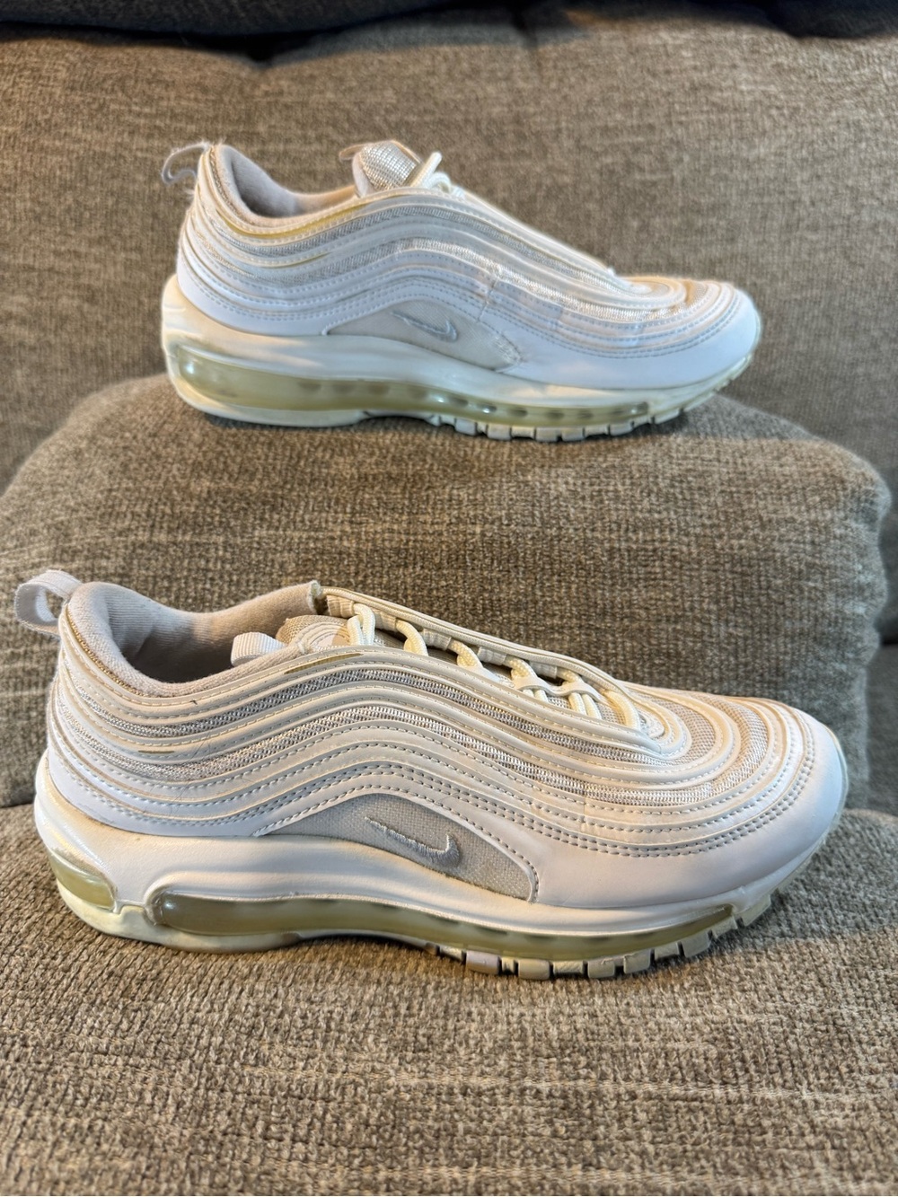 Nike Air Max 97 Women’s Cream and White Sneakers #921733-100 Size 8.5